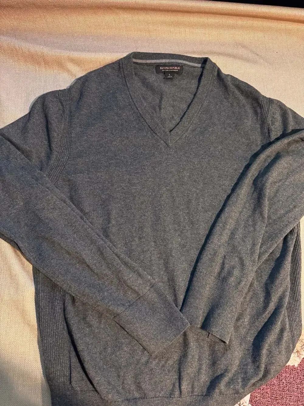 Banana Republic Cotton Cashmere V-Neck Sweater Men's Size Large